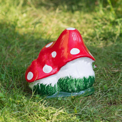 Decoratiune de gradina ciuperca mica