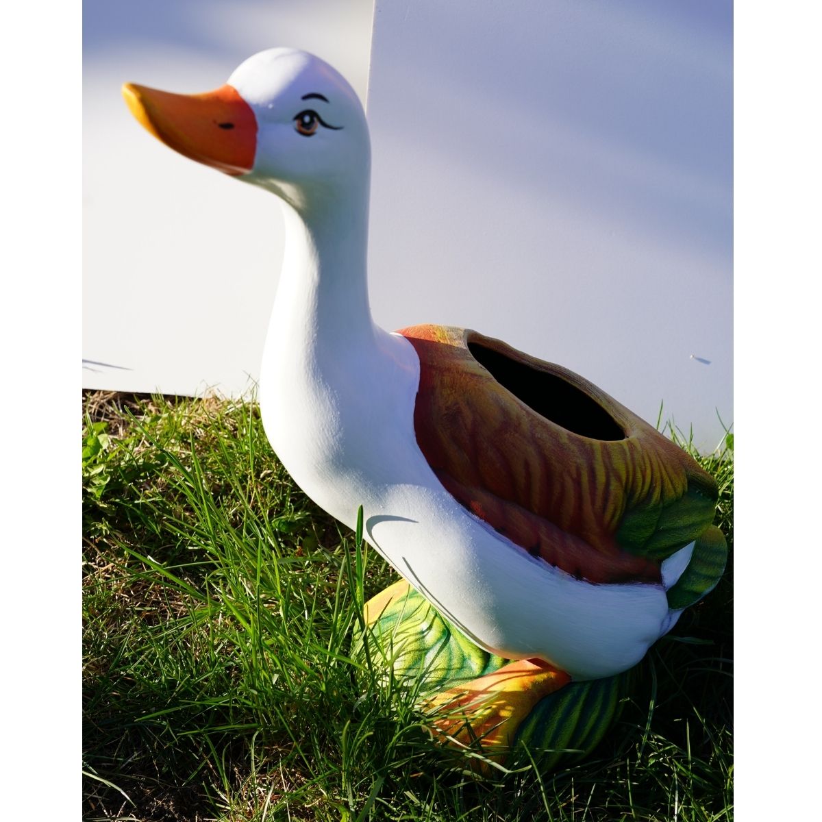 Decoratiune de gradina gasca cu ghiveci, 1, hectarul.ro