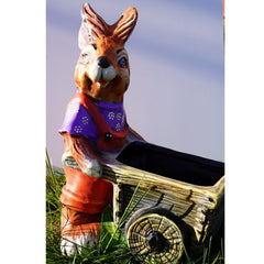 Decoratiune de gradina iepuras cu roaba