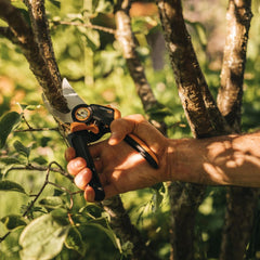 Foarfeca de gradina pas cu pas Fiskars PowerGearX (P961)