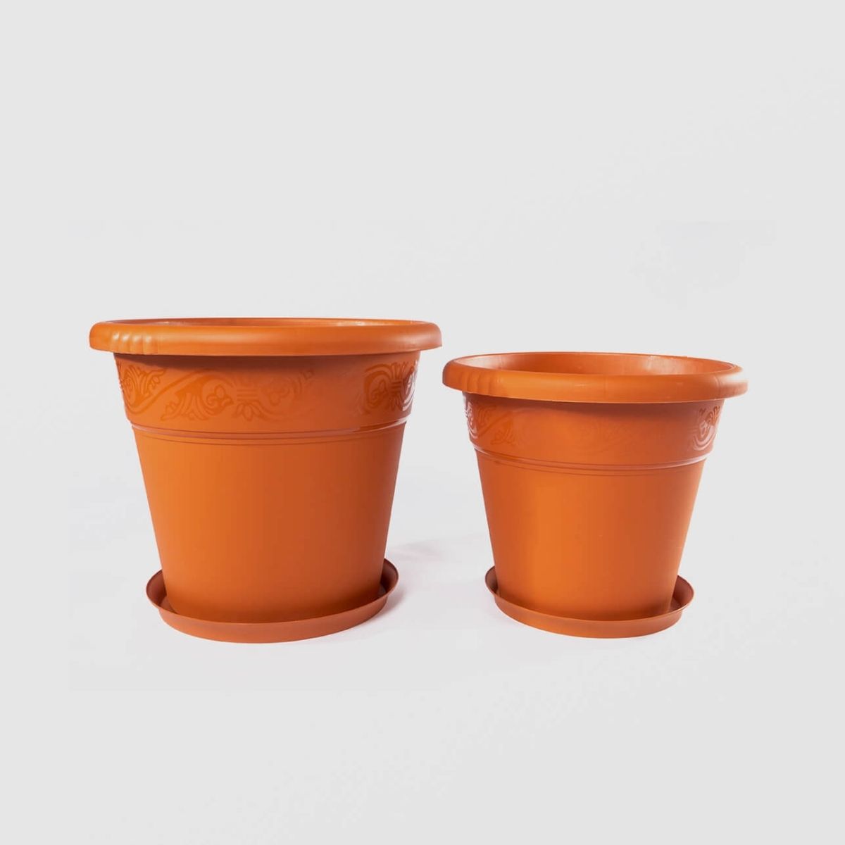 Ghiveci Lalea cu Tava STERK, 23X20 cm, Plastic Maro, nr. 10, 1, hectarul.ro