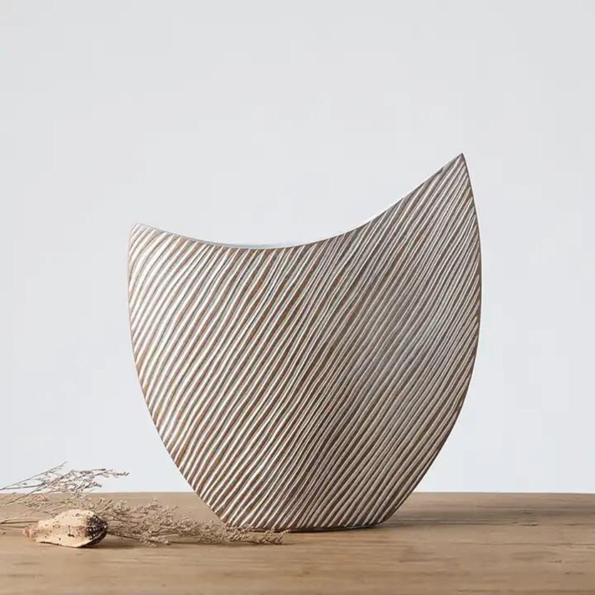 Vaza alba din polirasina 32 cm Yazhi, 1, hectarul.ro