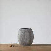 Hectarul - Vaza gri din polirasina 25.5 cm Yazhi