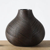 Hectarul - Vaza maro din polirasina 27 cm Yazhi
