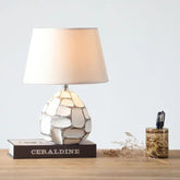 Hectarul - Veioza alba din polirasina Yazhi