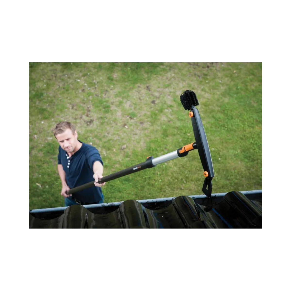 Curatitor de jgheaburi, QuikFit 1001414 Fiskars