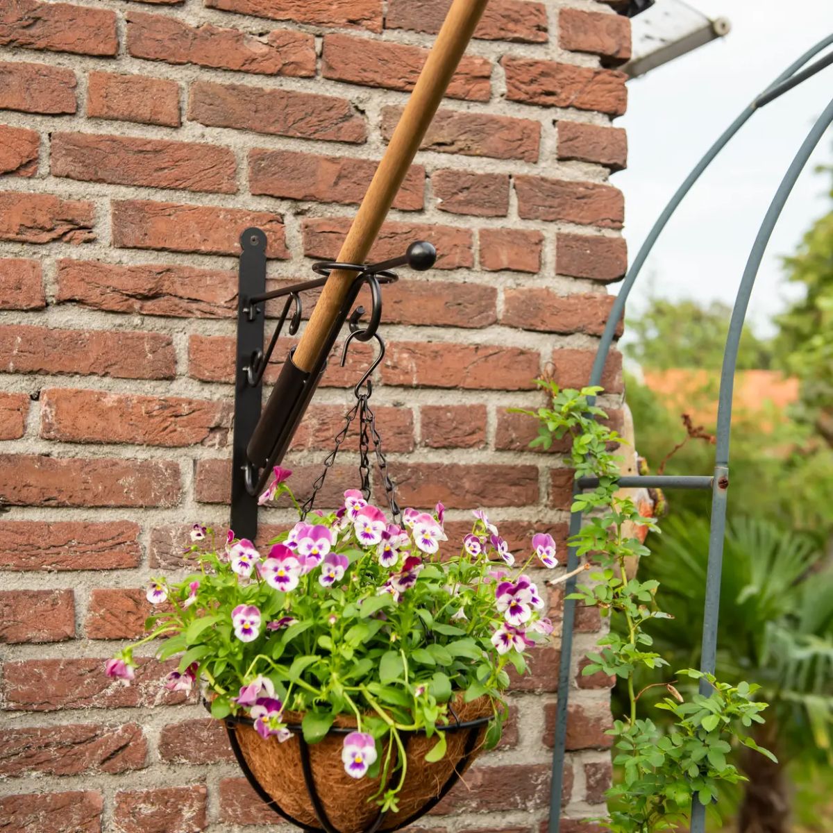 Suport metalic pentru steag 42,5 x 36,0 cm Esschert Design, 2, hectarul.ro