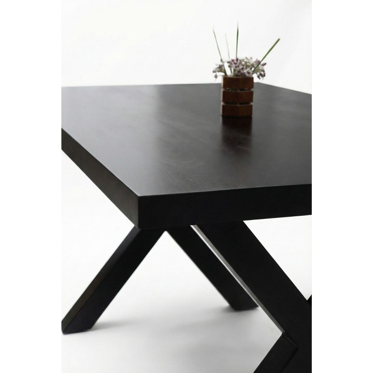 Masa de dining neagra 140x90 cm din lemn de mango Chakra X Haro, 7, hectarul.ro