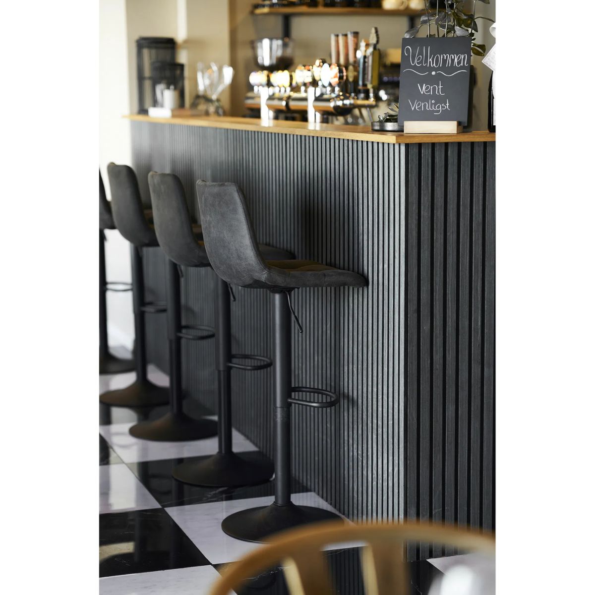 Scaun de bar gri inchis/negru din microfibra si otel Middelfart House Nordic, 6, hectarul.ro