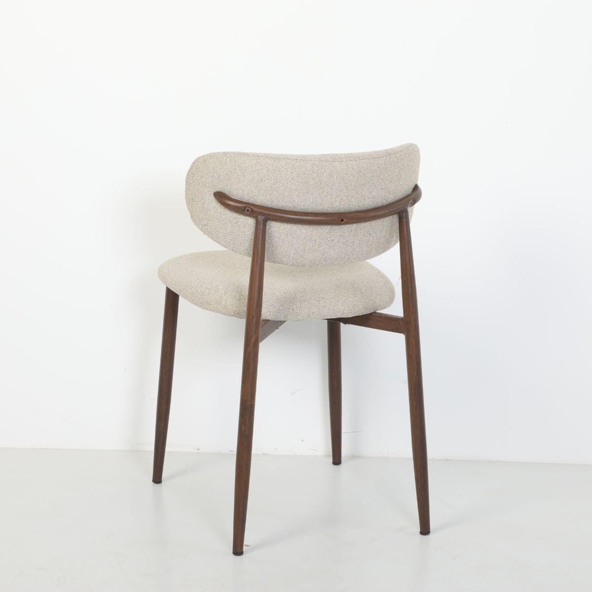 Scaun dining Classic Ote bej, textil, cu picioare metalice cu aspect lemn, 8, hectarul.ro