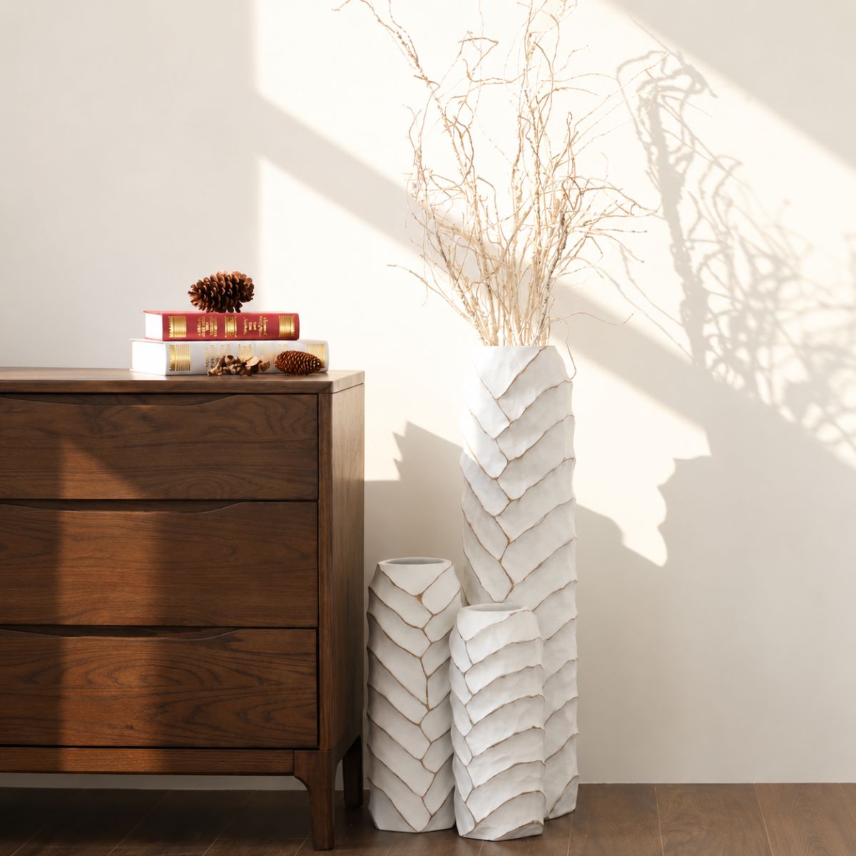 Vaza alba din polirasina 38 cm Rough Wood Yazhi, 2, hectarul.ro