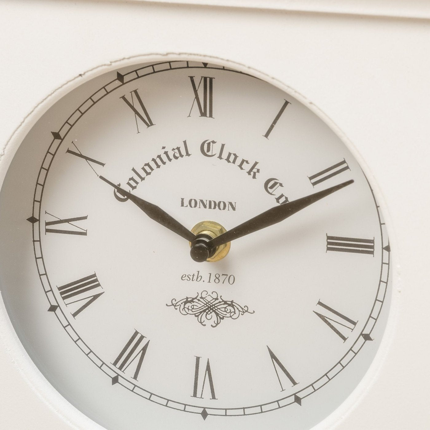 Ceas de masa, alba, din MDF si sticla, Betty Boltze, 3, hectarul.ro