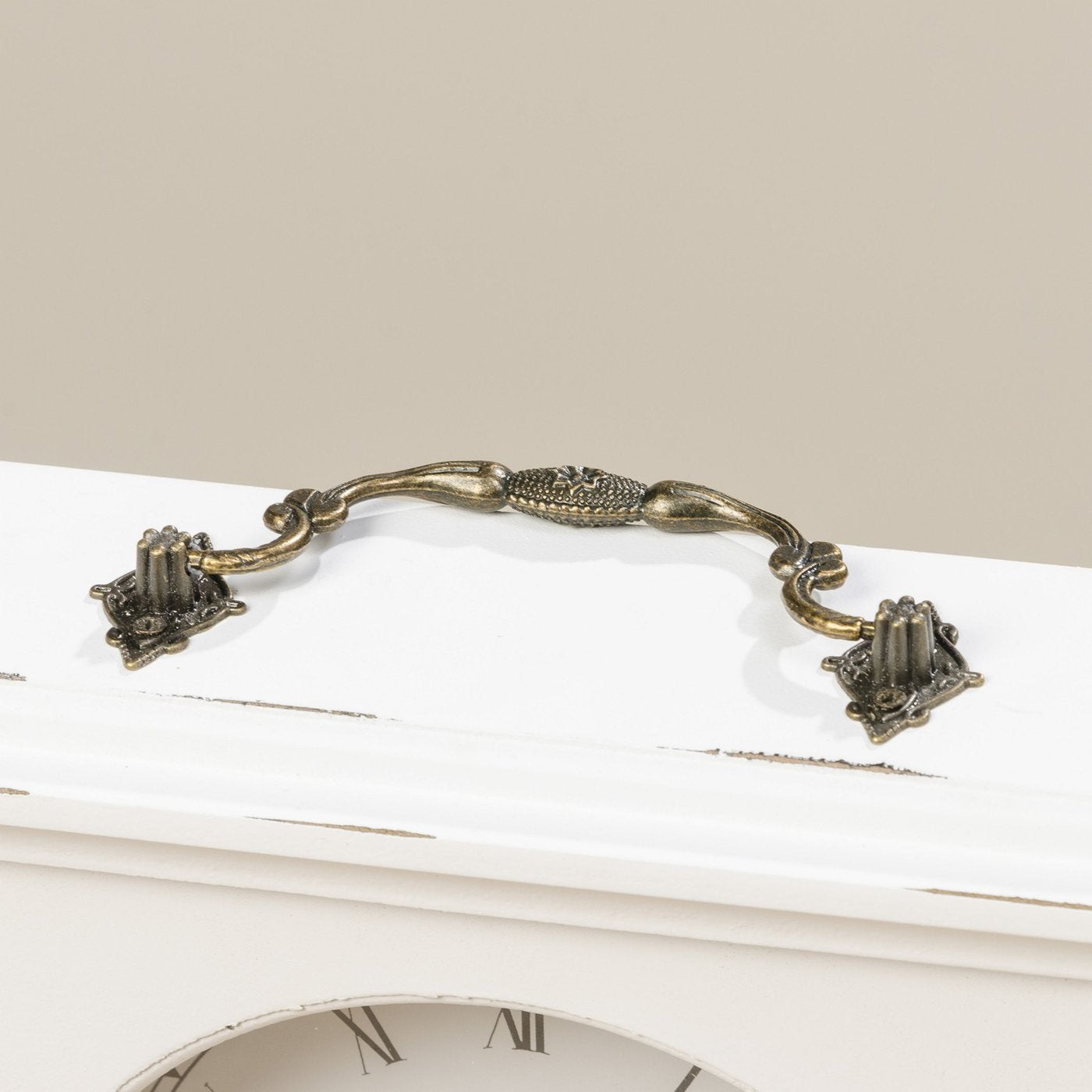 Ceas de masa, alba, din MDF si sticla, Betty Boltze, 4, hectarul.ro