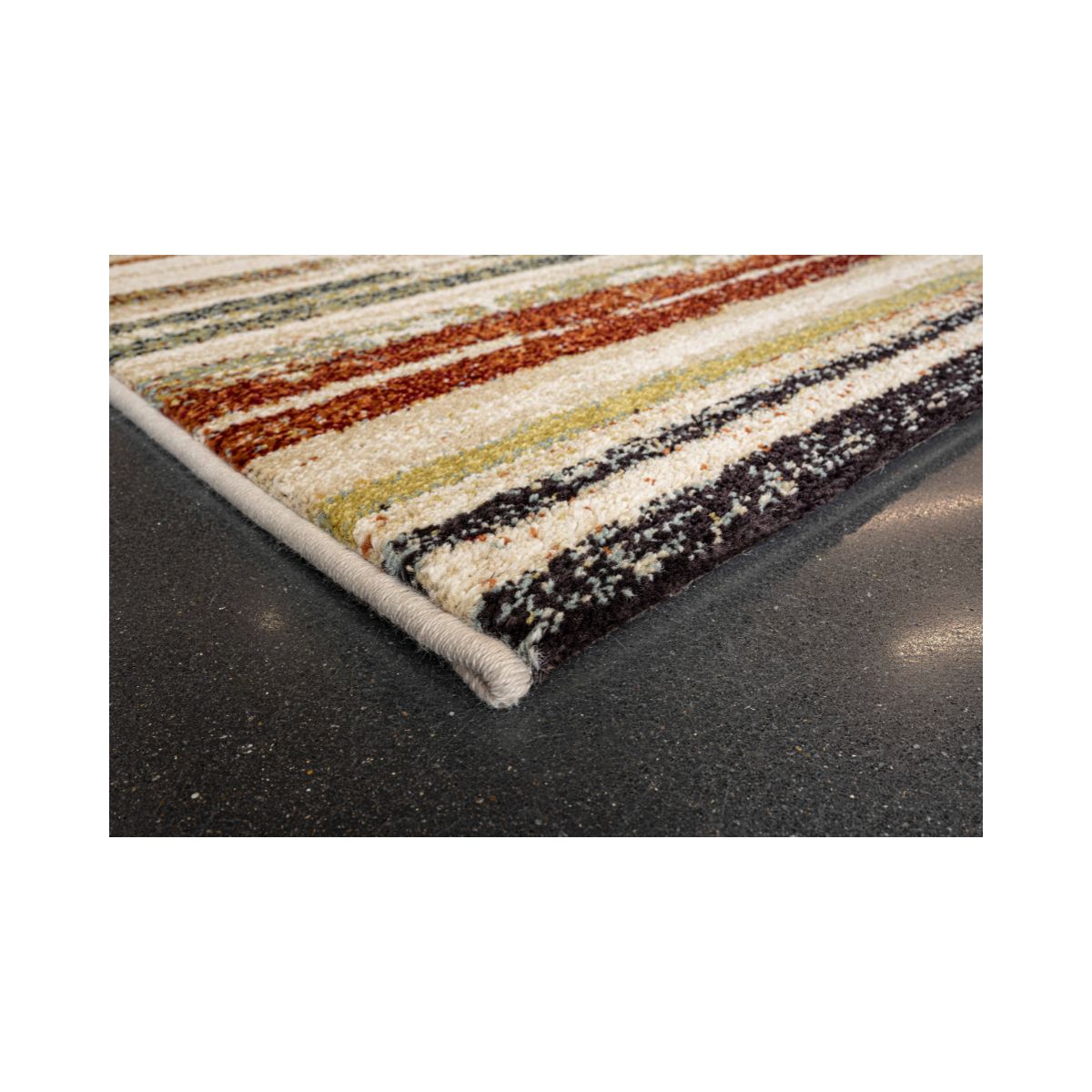 Covor multicolor din polipropilenă Infinity 32651 Ragolle 133x195