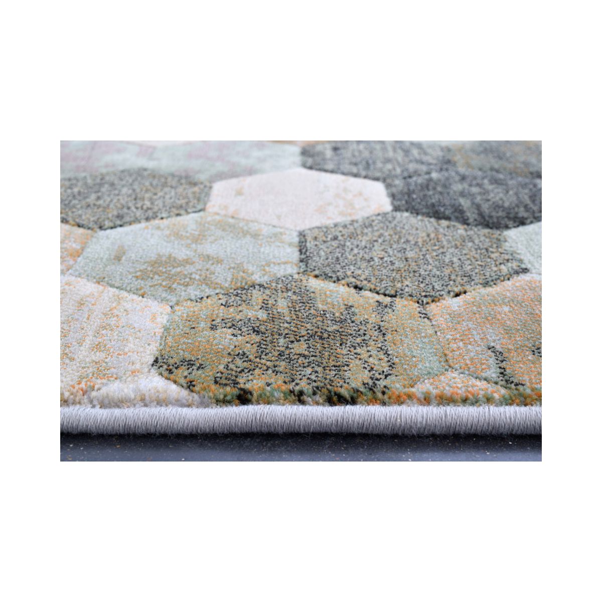 Covor verde/crem din polipropilenă Argentum 63456 Ragolle 133x195