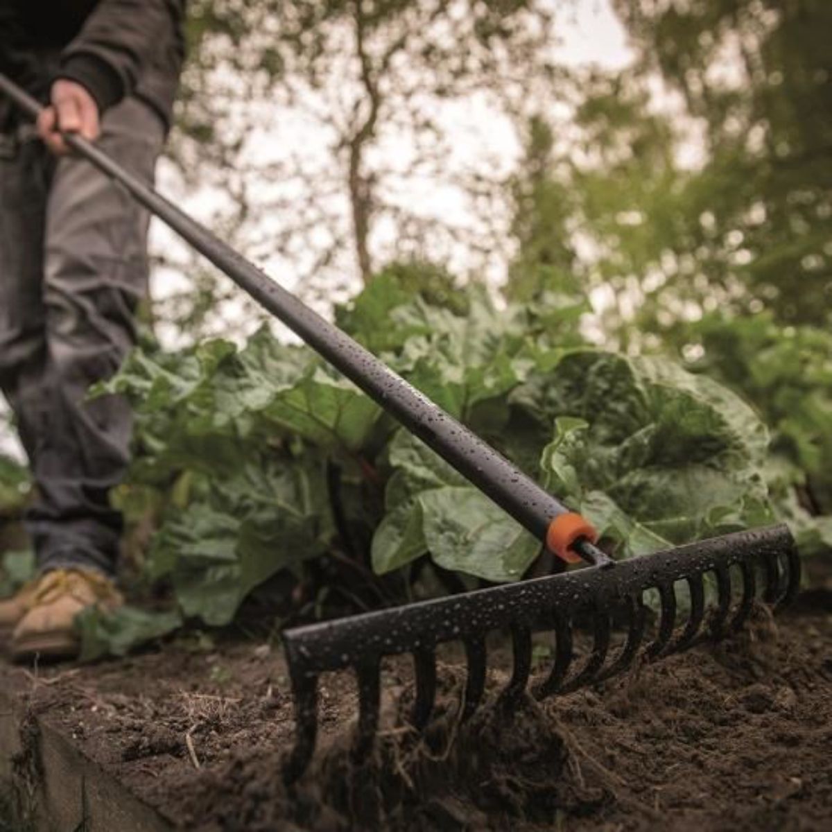 Grebla pentru sol Fiskars Solid, 156 cm, 620 g, 2, hectarul.ro