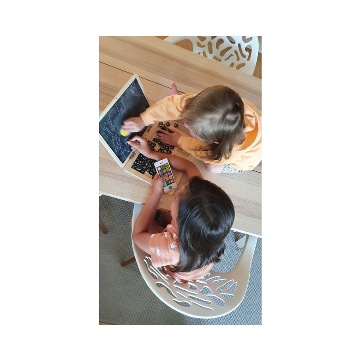 Laptop de joaca cu tabla magnetica Small Foot, 5, hectarul.ro