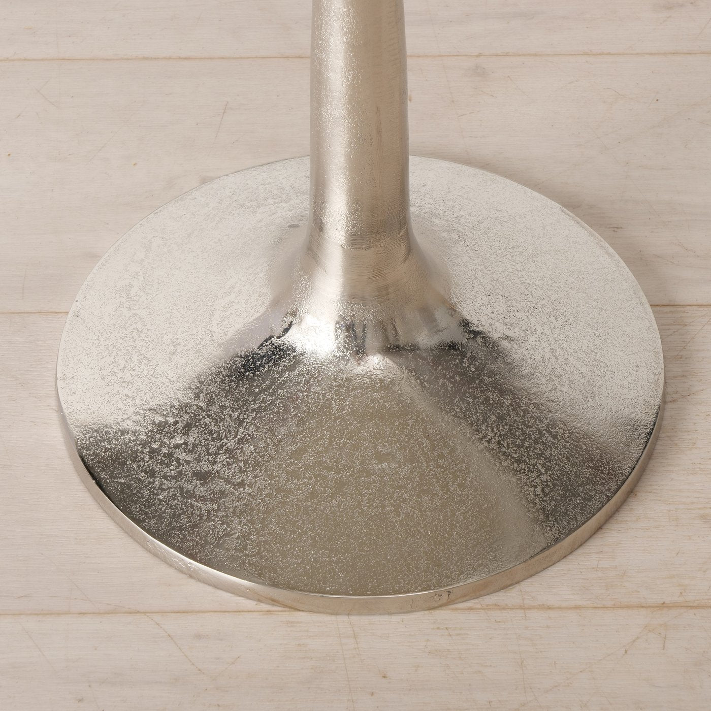 Masa de cafea argintie din aluminiu Ø45 cm Morries Boltze