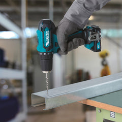 Masina de gaurit cu percutie Makita CXT 12Vmax, 30 Nm, cu 2 acumulatori