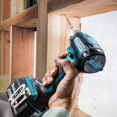 Masina de insurubat cu impact  Makita LXT 18V, 180 Nm, livrata cu 2 acumulatori de 5,0Ah