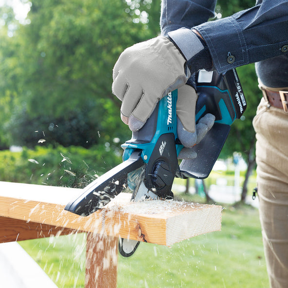 Mini-fierastrau cu lant Makita LXT 18V, 10 cm, livrat cu un acumulator 3.0Ah