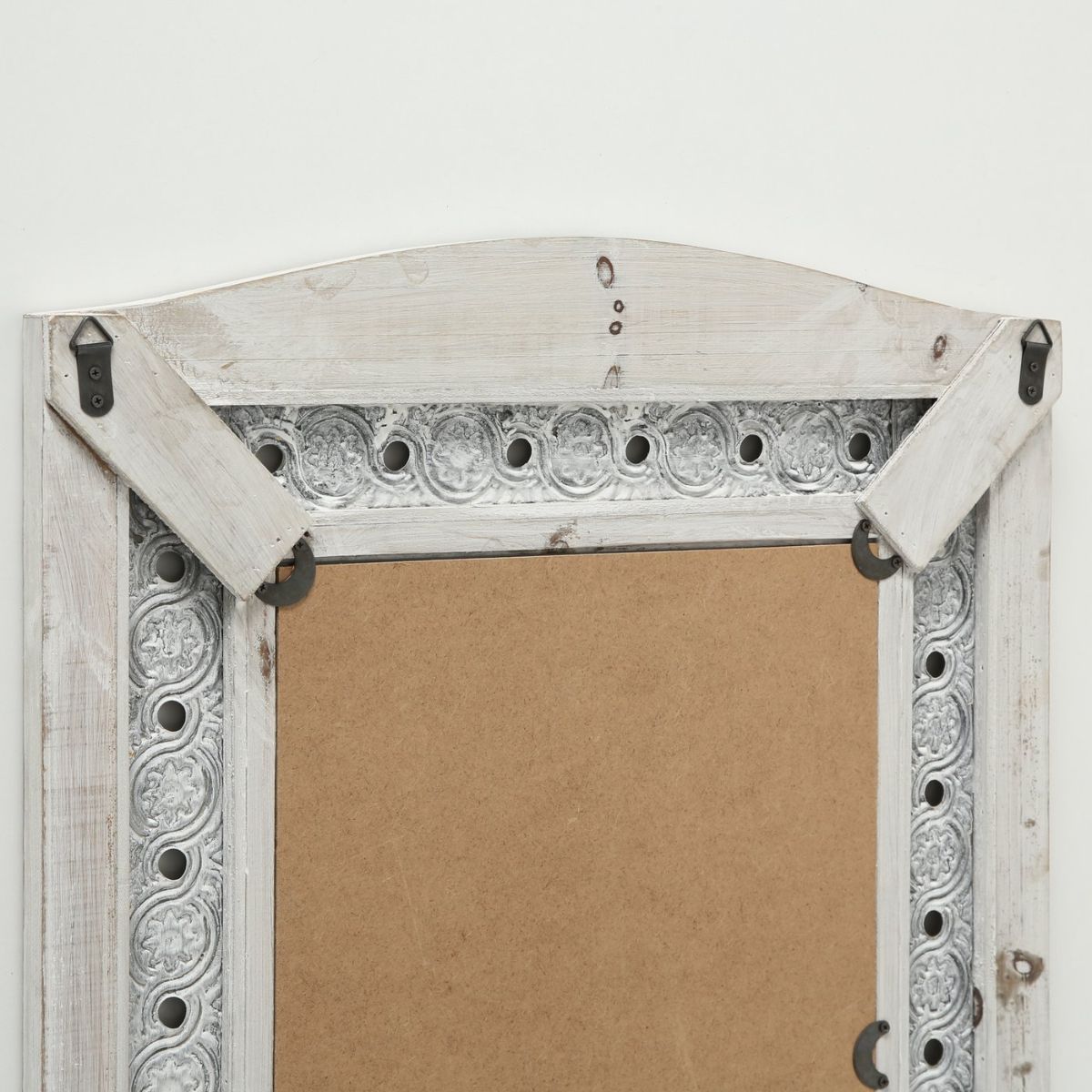 Oglinda de perete gri-retro din lemn, 55x73 cm, Lindsay Boltze, 5, hectarul.ro