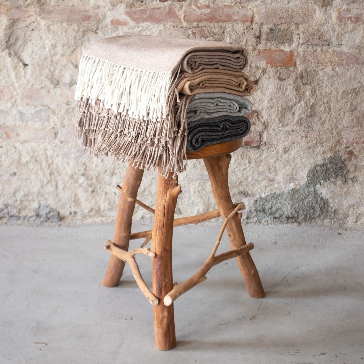 Patura din lana Alpaca, 200x150 cm, Albastru deschis, 2, hectarul.ro