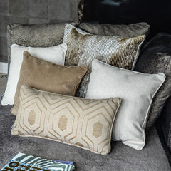 Perna decorativa bej natural 60x30 cm Boston Madison