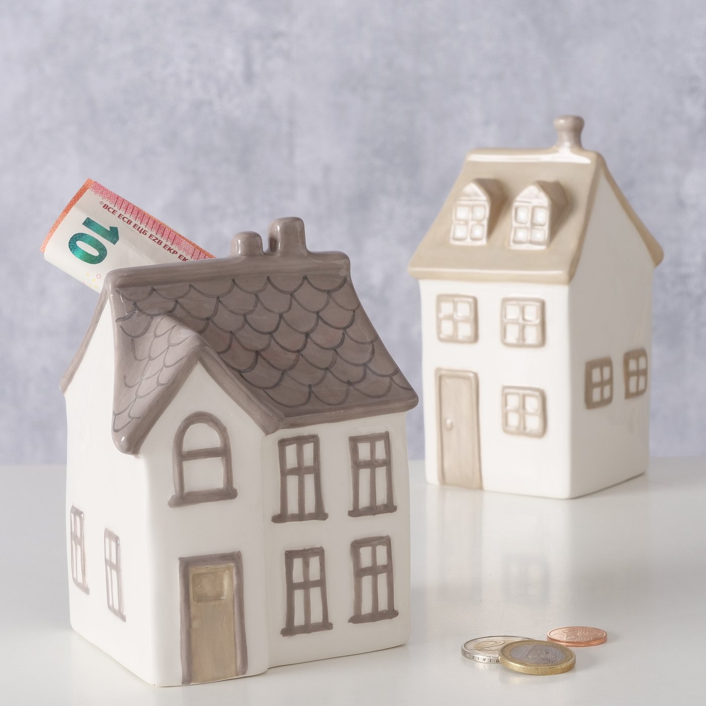 Pusculita decorativa maro-ciocolata din ceramica Bergström Boltze, 4, hectarul.ro