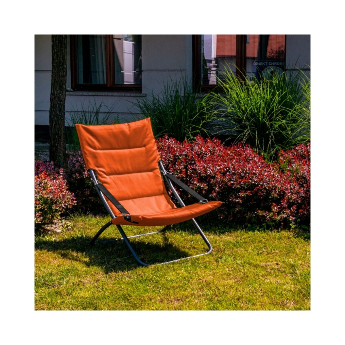 Scaun de terasa/gradina tip sezlong, portocaliu, din otel si poliester