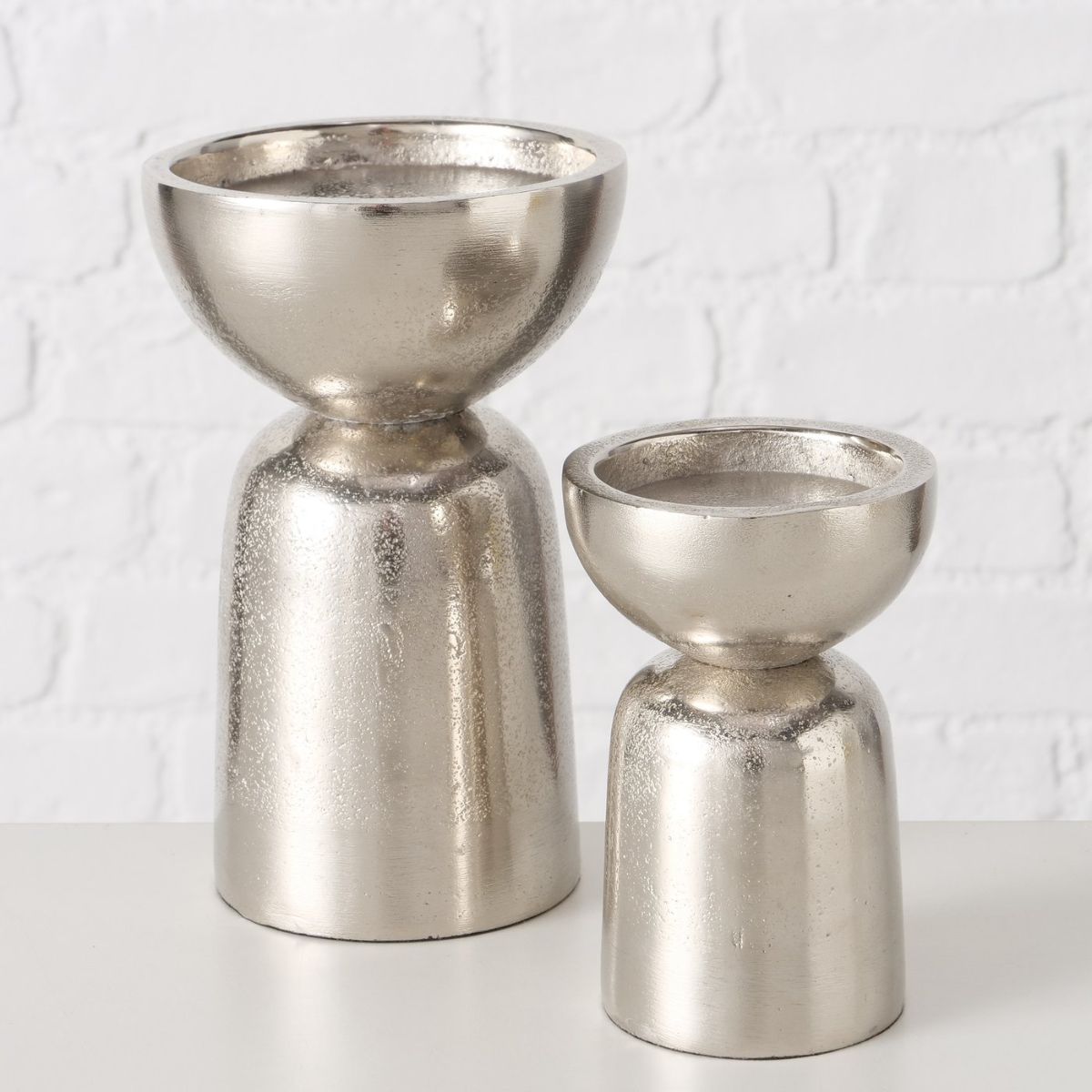 Set 2 suporturi de lumanare argintii din metal 17 / 12 cm Cylin Boltze, 7, hectarul.ro