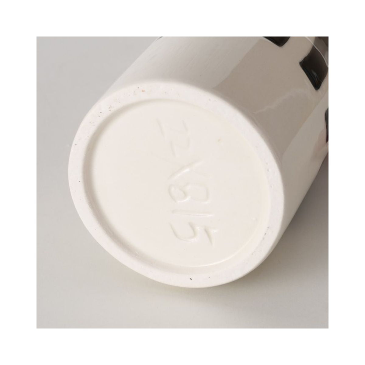 Vaza crem cu dungi negre din ceramica 19 cm Spiky Boltze, 5, hectarul.ro