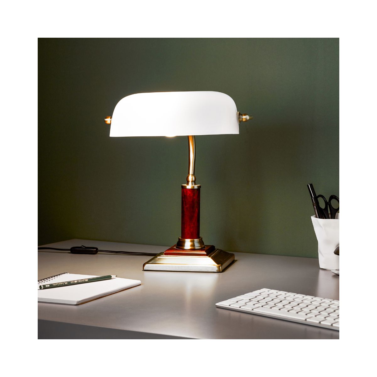 Veioza maro alama antichizata din metal Bankir Brilliant, 5, hectarul.ro